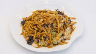 Tăieței prăjiți cu carne de porc