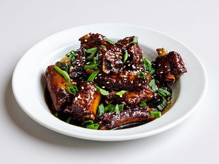 Coaste de porc în sos chinezesc