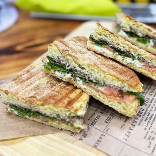 Focaccia Salsicciata 