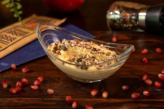 Humus cu mix de seminte