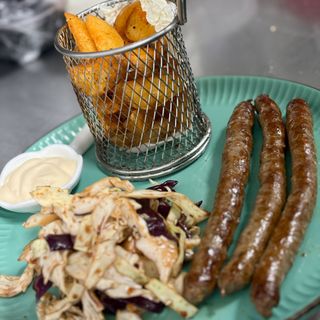 Meniu cu cârnați la grătar