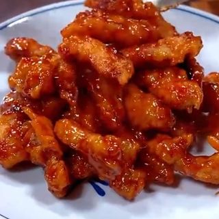 Porc/Pui în sos dulce-acrișor