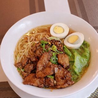 Supă noodles cu Porc
