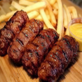 Mici with fries and sos mustar