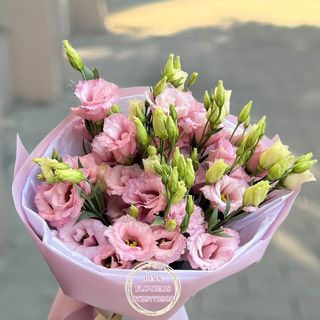 Buchet 9 lisianthus