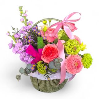 Aranjament flori pastel in cos