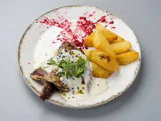 Piept de pui cu sos gorgonzola