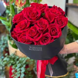 You are Loved - 15 trandafiri roșii 