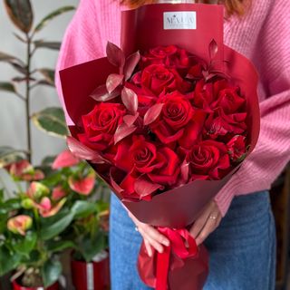 Falling in Love - buchet trandafiri roșii
