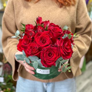 Velvet Passion - cutie trandafiri