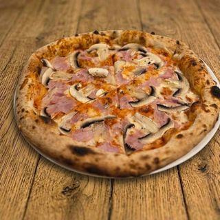 Pizza Prosciutto Funghi