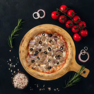 Pizza Al Tonno