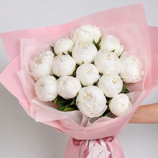 Buchet Flori Purity 15 White Peonies