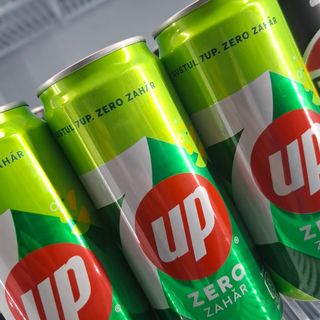 7UP