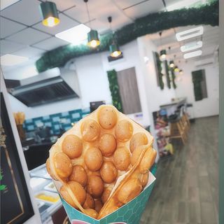 Bubble Waffles cu ciocolata alba