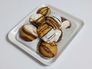 Mini-Gogosi cu cremă de fistic și nutella