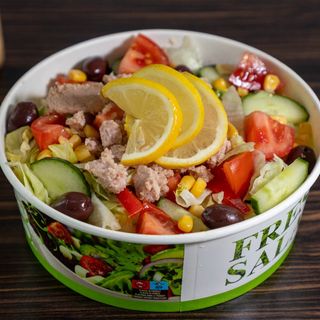 Salată cu ton