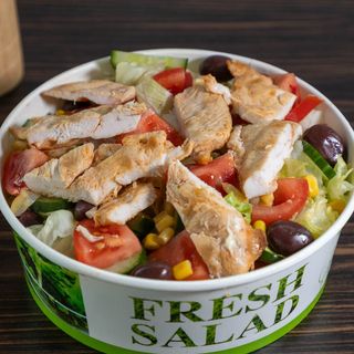 Salata cu piept de pui