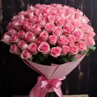 Buchet 101 Trandafiri Roz