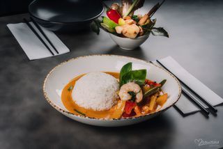 Red curry rice - 2 chilli