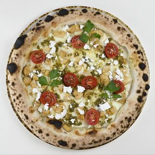 Pizza Pollo con pesto