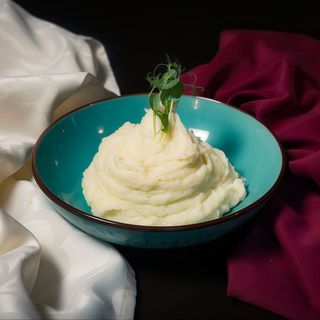 Piure de cartofi clasic cu unt - 200gr