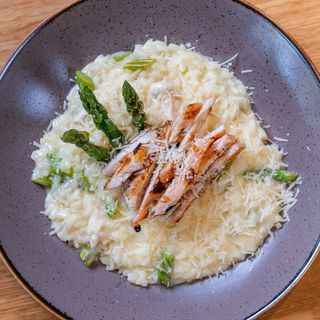 Risotto cu pui si sparanghel