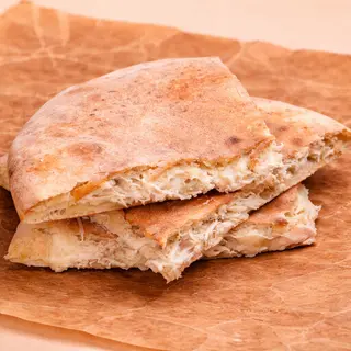 Pizza sandwich cu pui