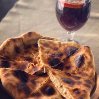 Pup ci varza si carnat