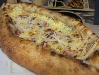 Italian Pide Pizza