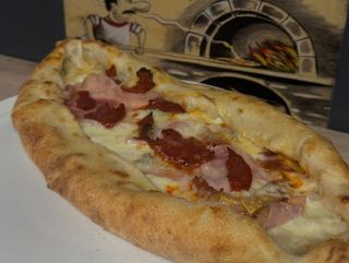 Pide Pizza  Cambuza