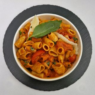 POMODORO E BASILICO
