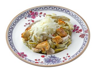 Casarecce cu pui și ciuperci (360 g)