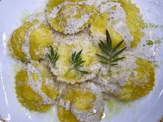 Ravioli cu ricotta și trufe (300 g)