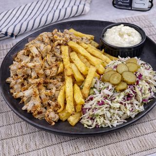 Shaorma de pui la farfurie