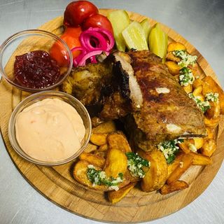 Coaste de porc 850 gr