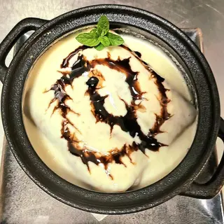 Clătite cu branză dulce și sos de vanilie la cuptor 250 gr