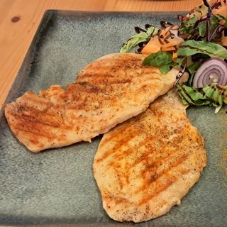Piept de pui la grătar - 200 gr