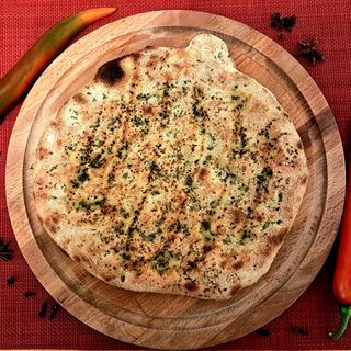 Foccacia cu ulei de măsline și oregano 290 gr