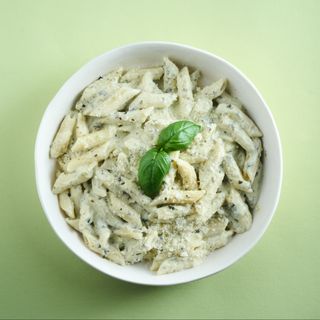 Paste cu sos pesto de casă