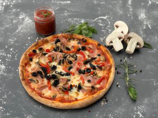 Pizza Capricciosa Ø32cm