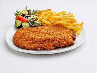 Șnițel din piept de pui la caserolă.