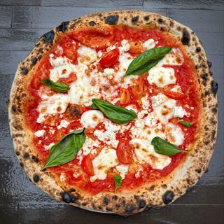 Pizza N Caprese