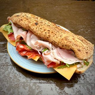 Panini Carnivora