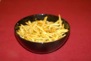 Cartofi stir-fry cu susan