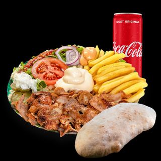 Meniu XXL Gyros puișor la farfurie