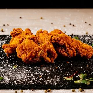 Aripioare crispy picante 300g