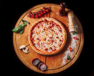 Pizza Quattro Carni Ø40cm