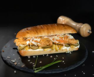 Ciabatta cu şniţel