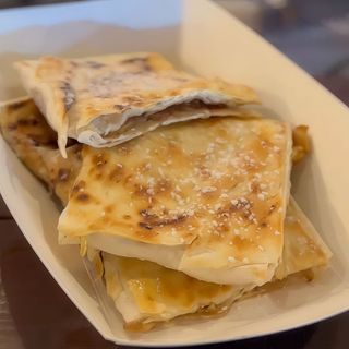 Gozleme cu mere si scortisoara